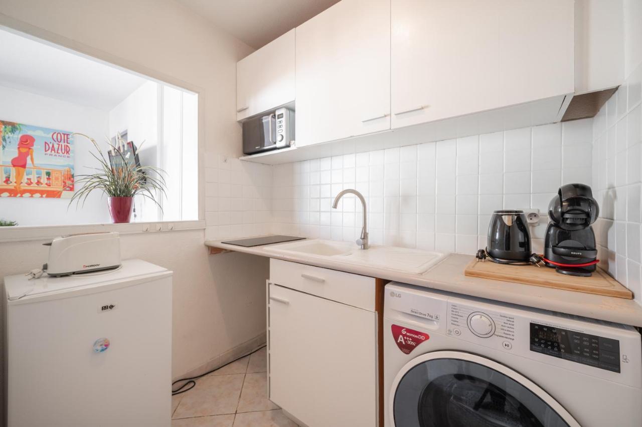 Appartement 4 Pers A 50M De La Plage, Avec Piscine Roquebrune-Cap-Martin Luaran gambar